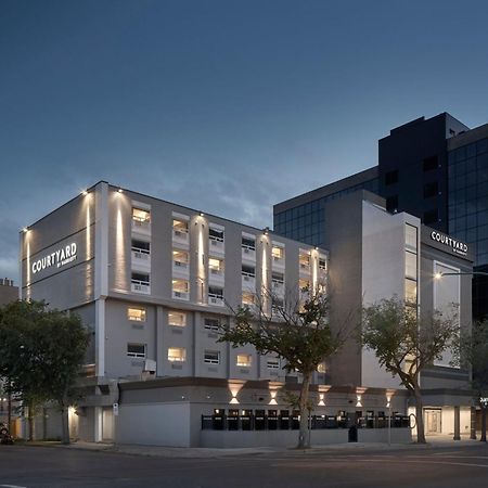 Courtyard By Marriott Regina Downtown Otel Dış mekan fotoğraf