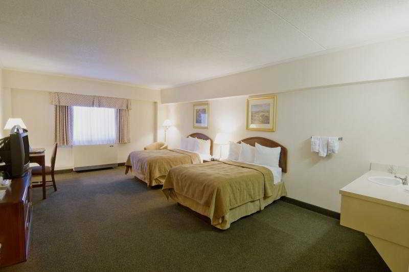 Courtyard By Marriott Regina Downtown Otel Dış mekan fotoğraf