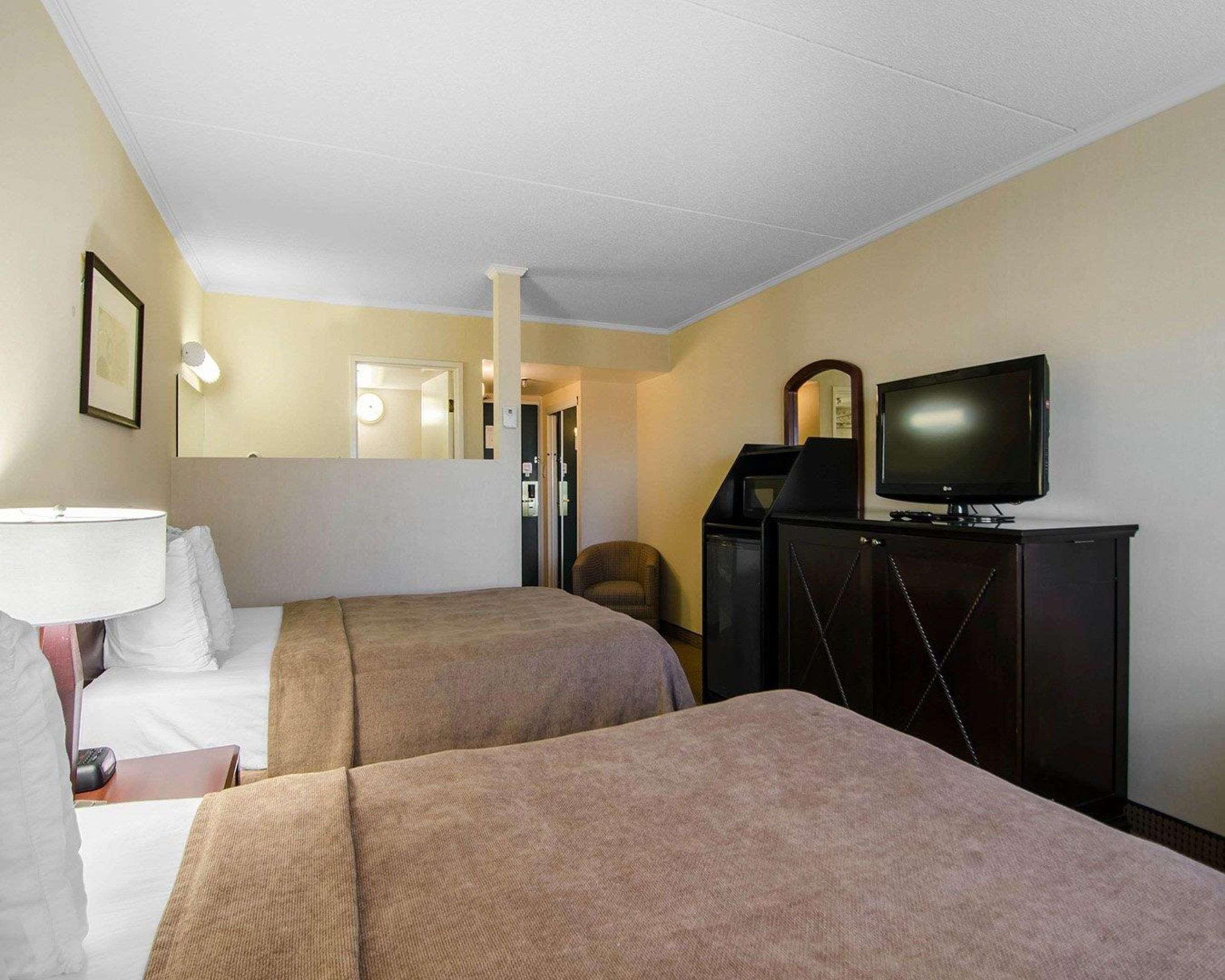 Courtyard By Marriott Regina Downtown Otel Dış mekan fotoğraf
