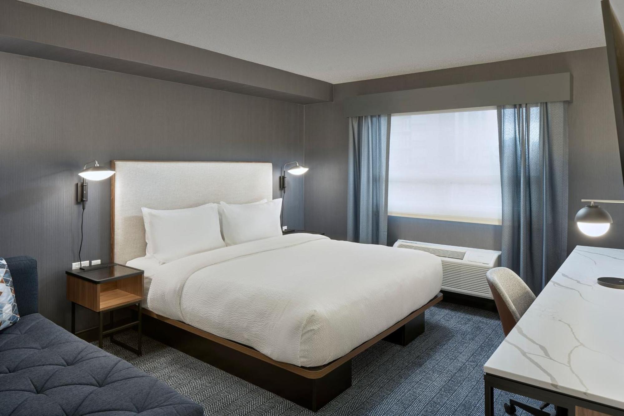 Courtyard By Marriott Regina Downtown Otel Dış mekan fotoğraf