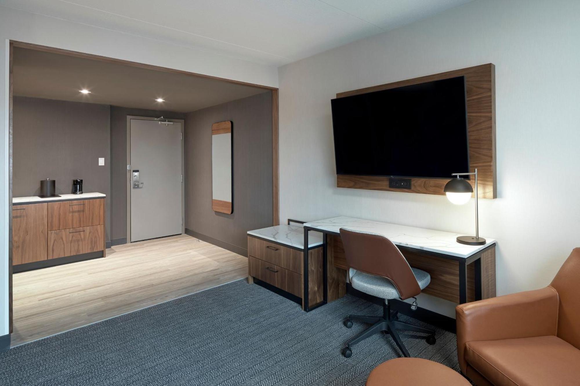 Courtyard By Marriott Regina Downtown Otel Dış mekan fotoğraf