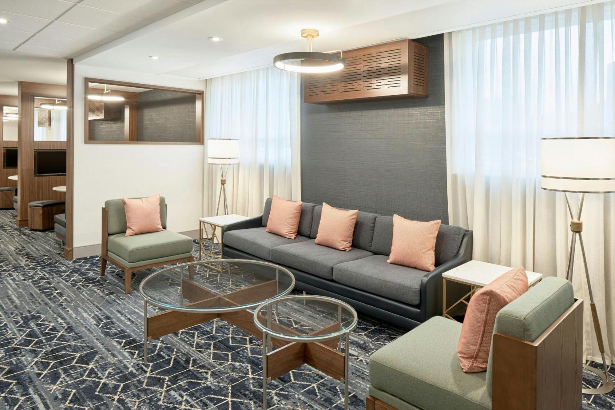 Courtyard By Marriott Regina Downtown Otel Dış mekan fotoğraf