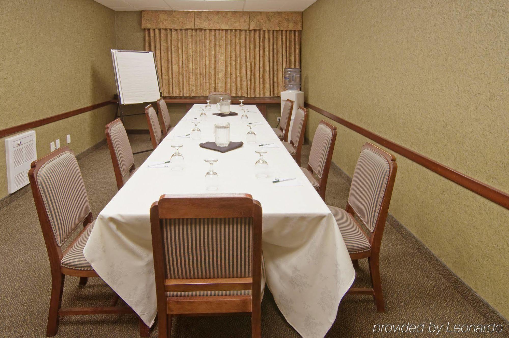 Courtyard By Marriott Regina Downtown Otel Konforlar fotoğraf